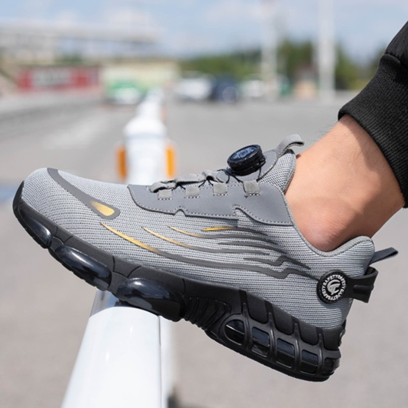Maxwell | Ergonomic and Protective SafeStep Shoes