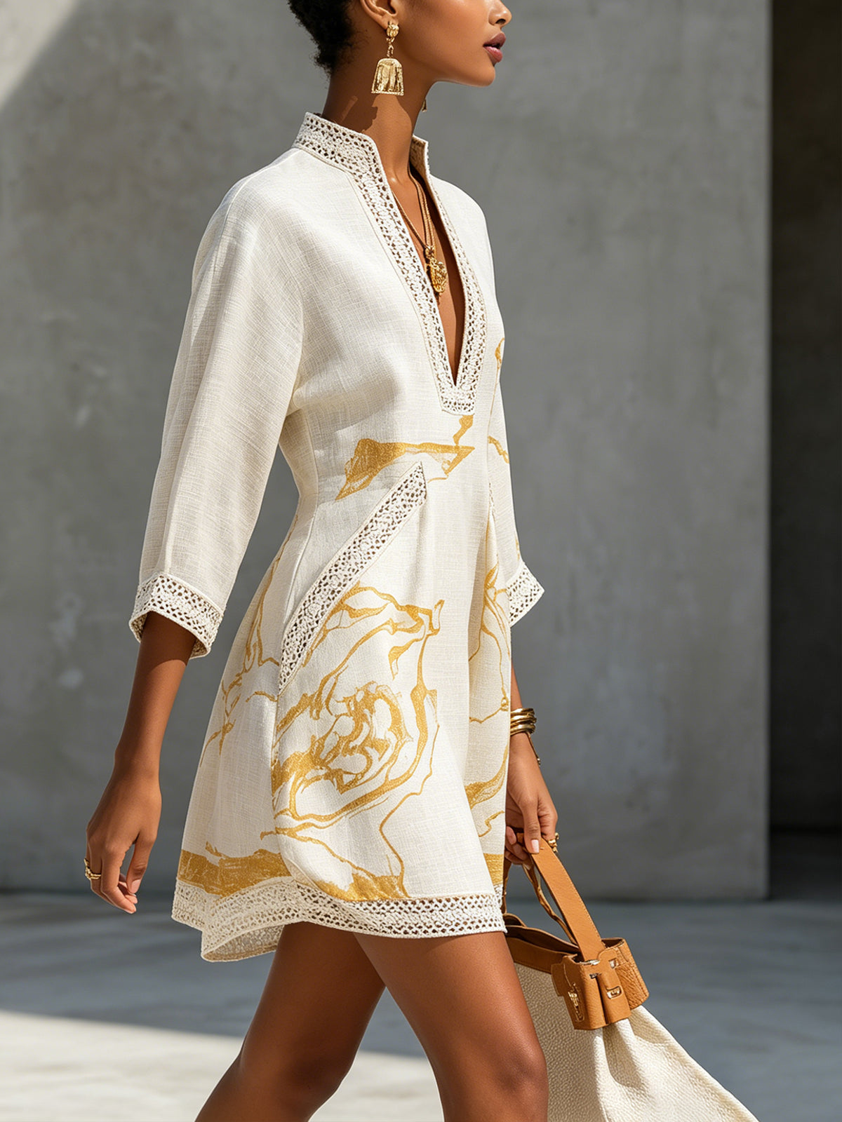 Amara | Elegantes Mini-Kleid mit Häkel-Details