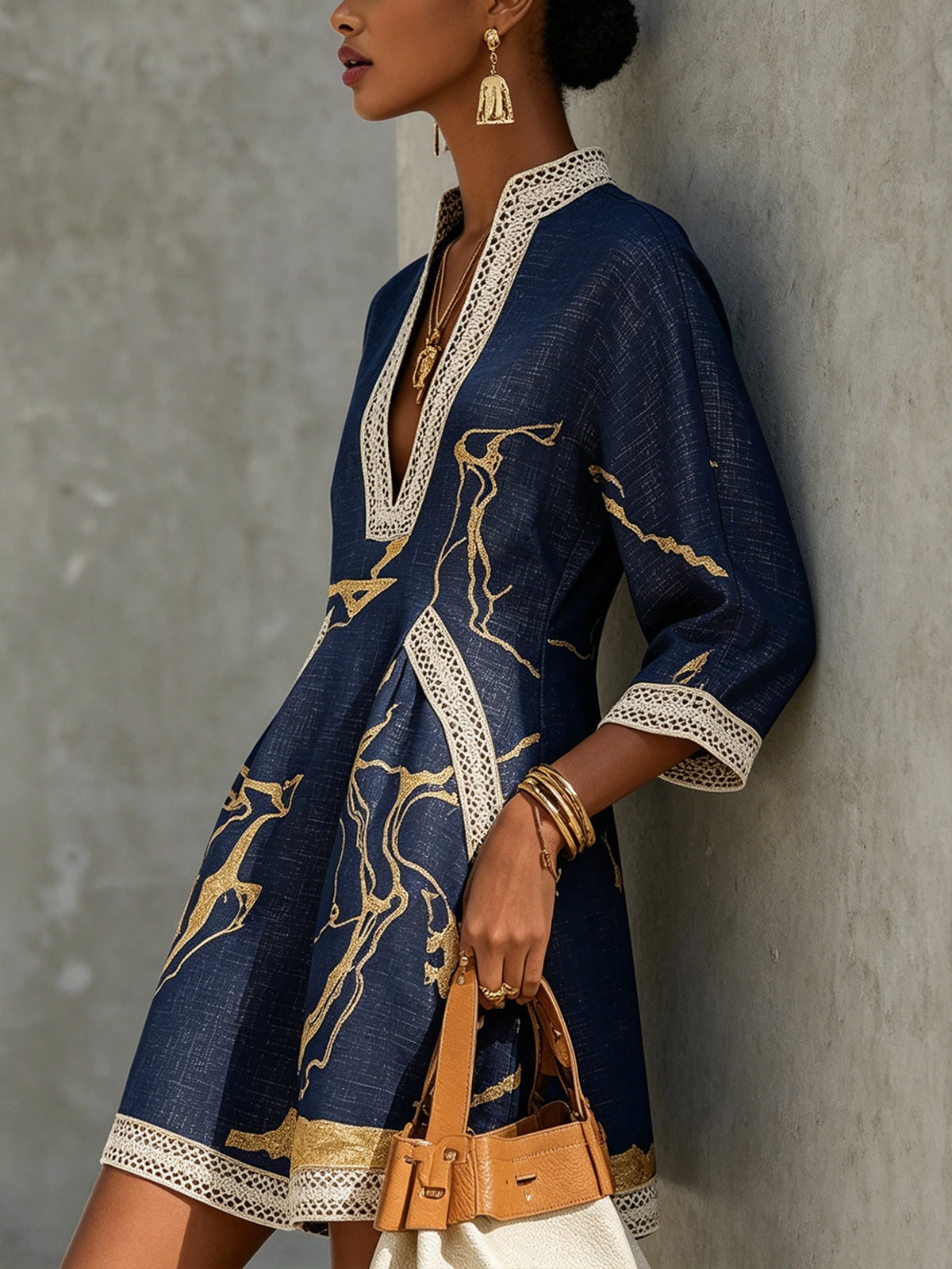Amara | Elegantes Mini-Kleid mit Häkel-Details