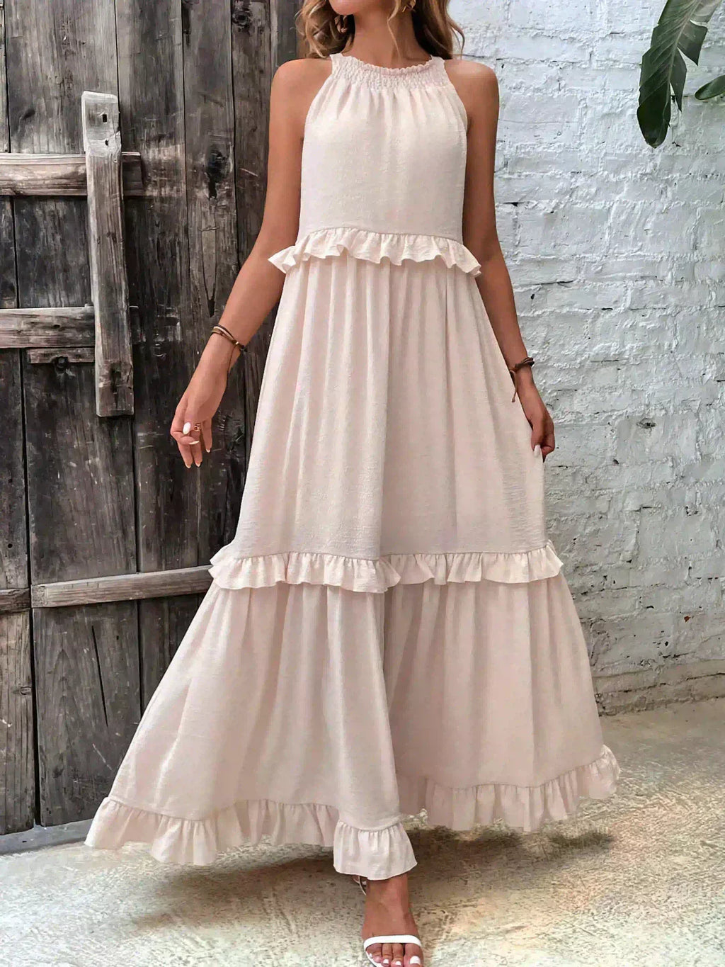 Lou | Elegantes ärmelloses Kleid mit Rüschen-Details
