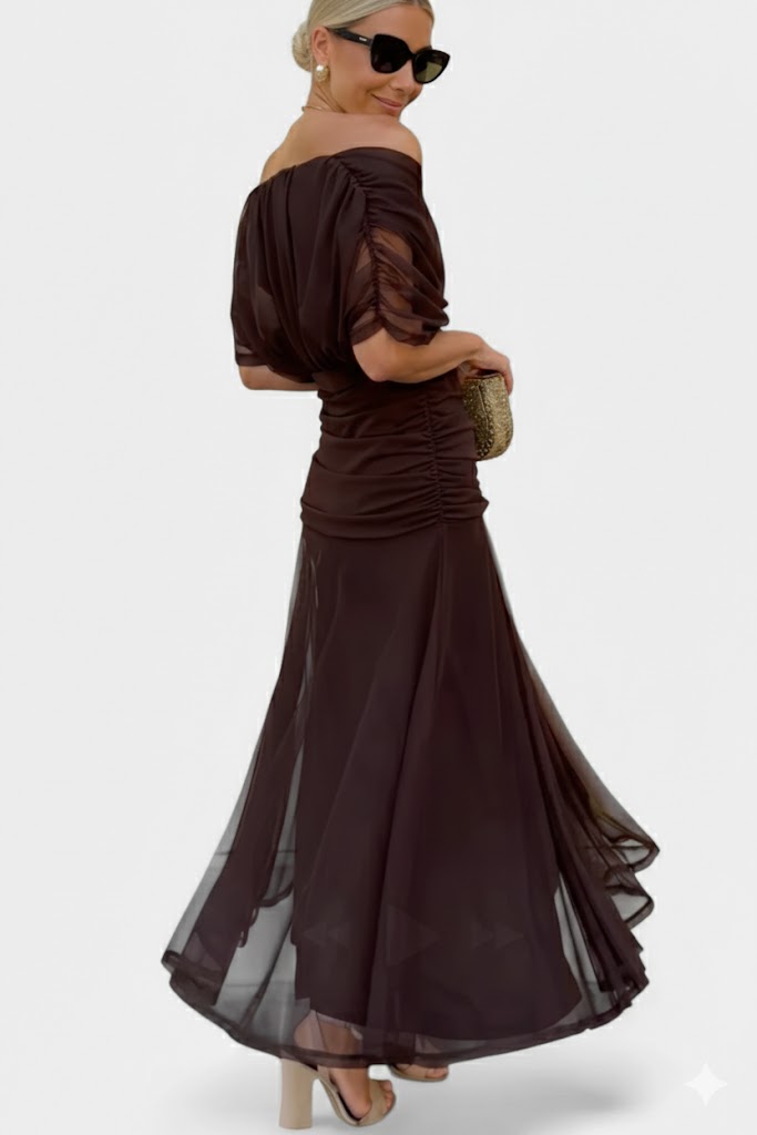 Mirella | Das Maxikleid, das alle Blicke fesselt